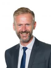 Mr C Fallick